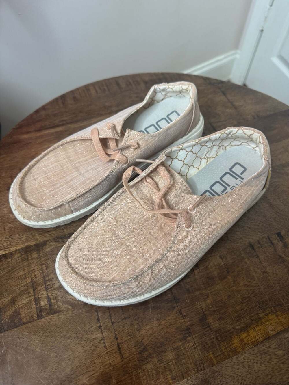 Hey Dude Wendy Sparkling Rose Gold Women's Shoes Size 7